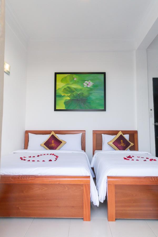 Ruby Bistro Hotel Hue Bagian luar foto